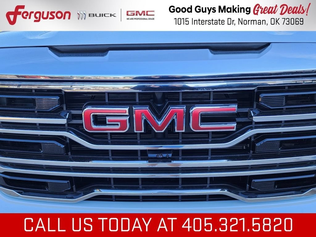 2026 GMC Sierra 1500 SLT - Photo 10