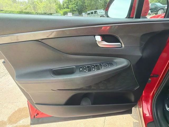 Used 2023 Calypso Red Hyundai SEL image 19