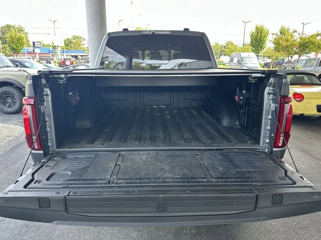 Used 2024 Gray Ford Raptor image 27