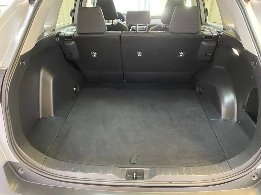Used 2025 Silver Toyota LE image 28