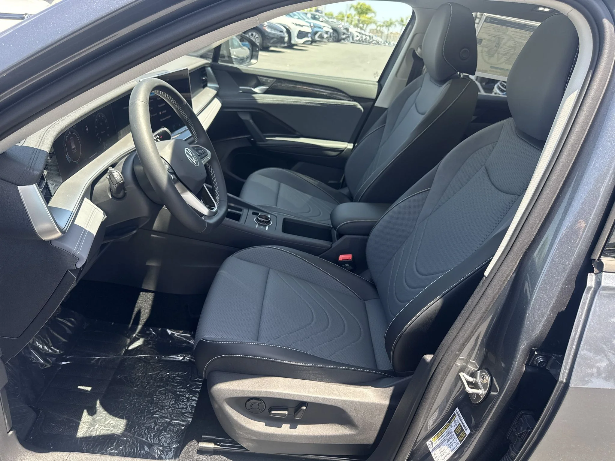 New 2026 Platinum Gray Metallic Volkswagen SE image 13