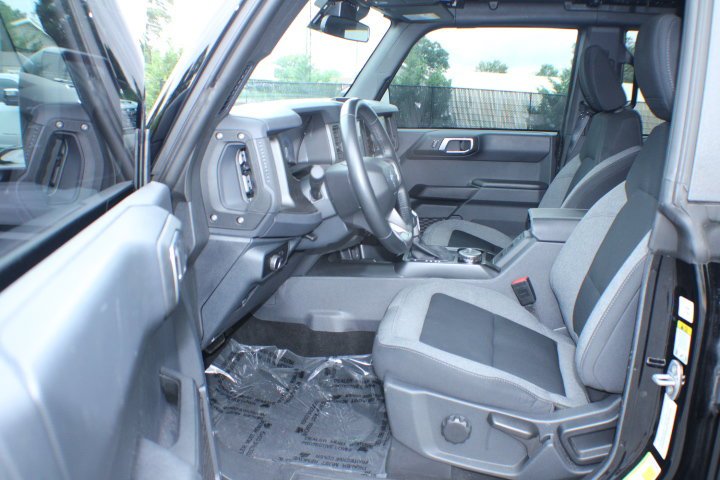 Used 2025  Ford Big Bend image 13
