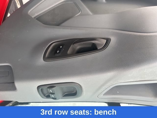 Used 2018  Ford XL image 13