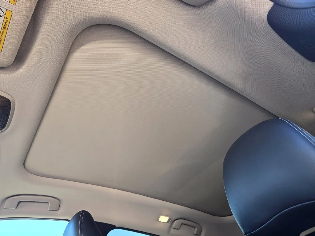 Used 2019 Lunar INFINITI ESSENTIAL image 13
