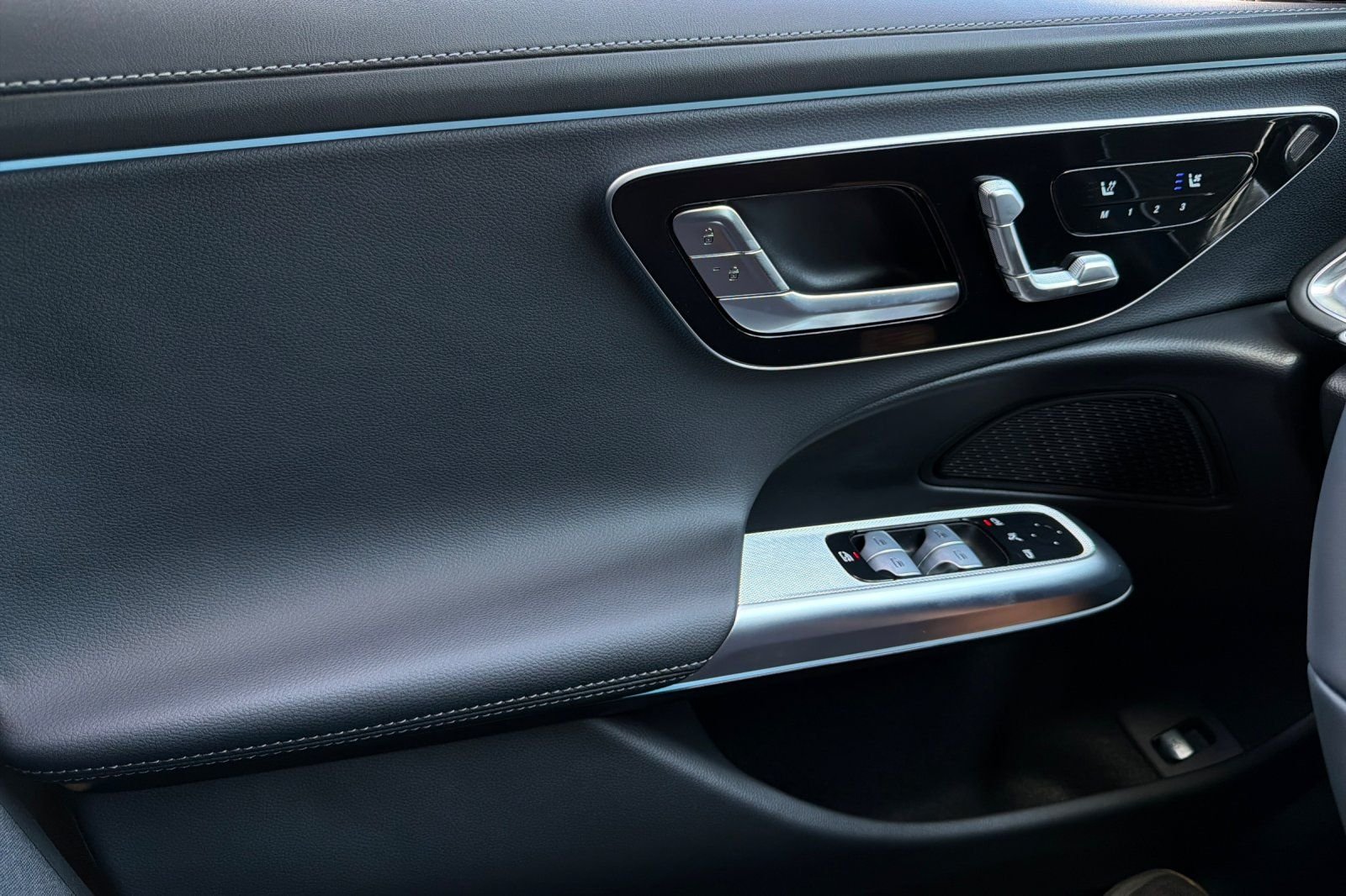 New 2026 Polar White Mercedes-Benz E 350 image 23