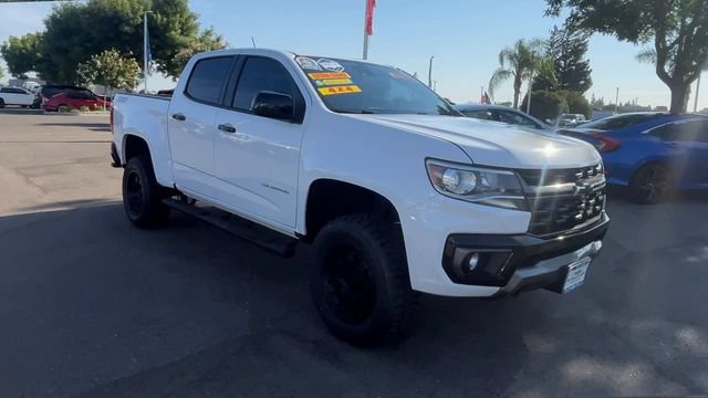 Used 2022 Summit White Chevrolet Z71 image 1
