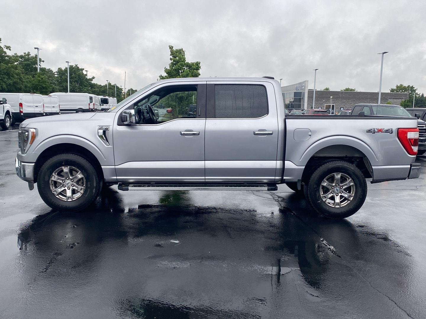 Used 2022 Iconic Silver Ford LARIAT image 7