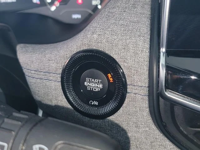 Certified Used 2024 Gray Jeep Latitude image 19