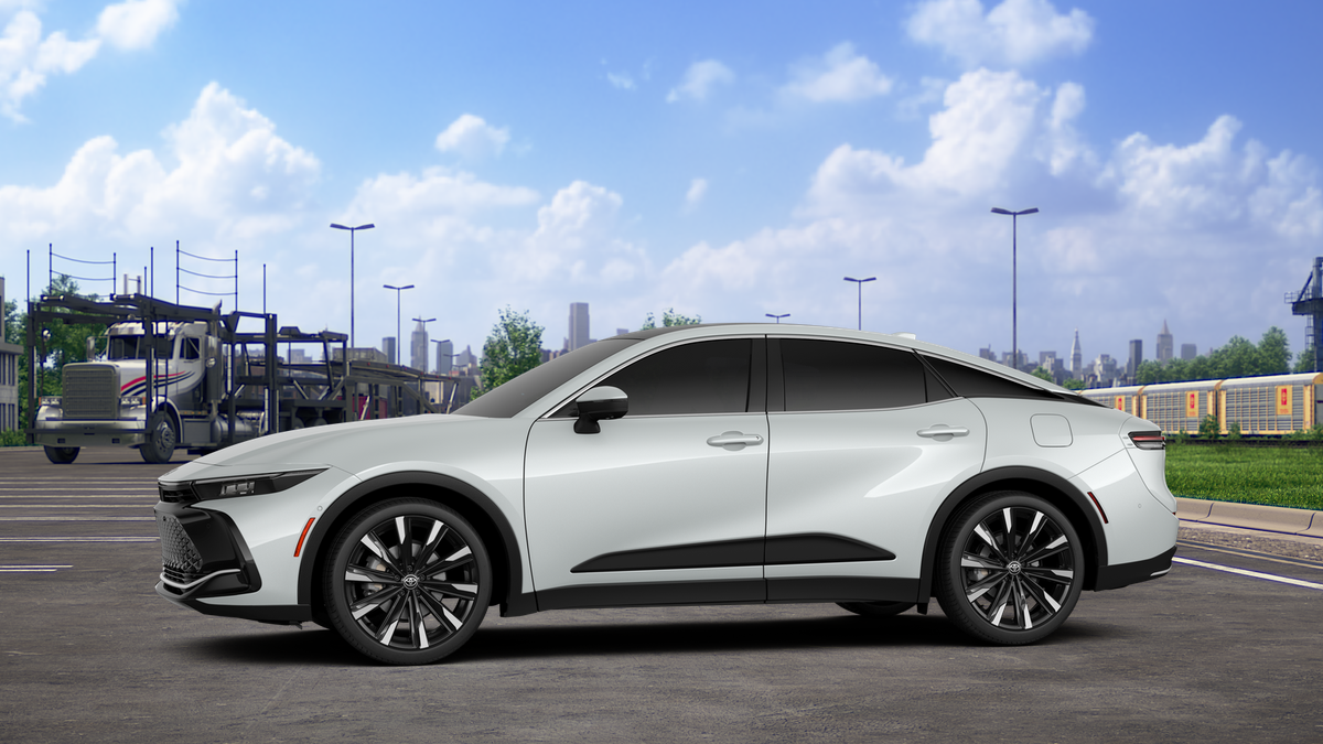 New 2026 Oxygen White Toyota Platinum image 26