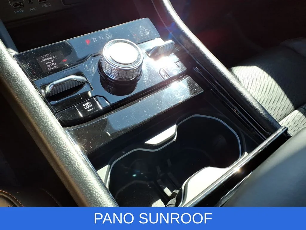 Used 2024 Black Jeep Summit image 10