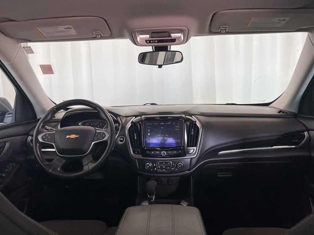Used 2021 Satin Steel Metallic Chevrolet LT Cloth image 9