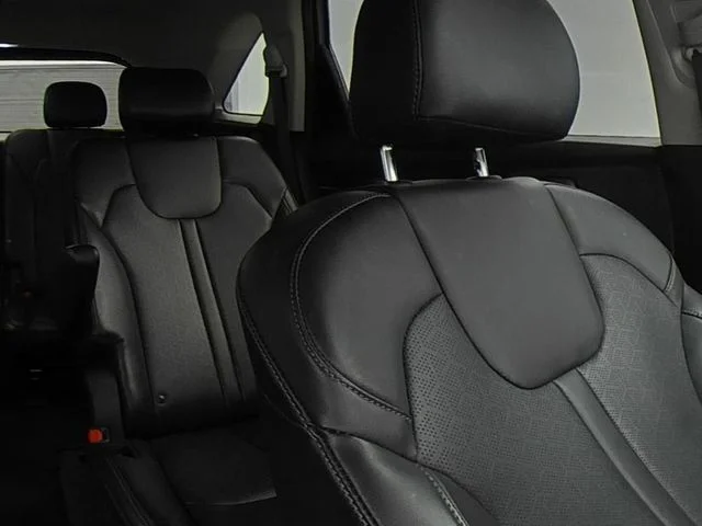 Used 2023 Gray Kia X-Line EX image 33