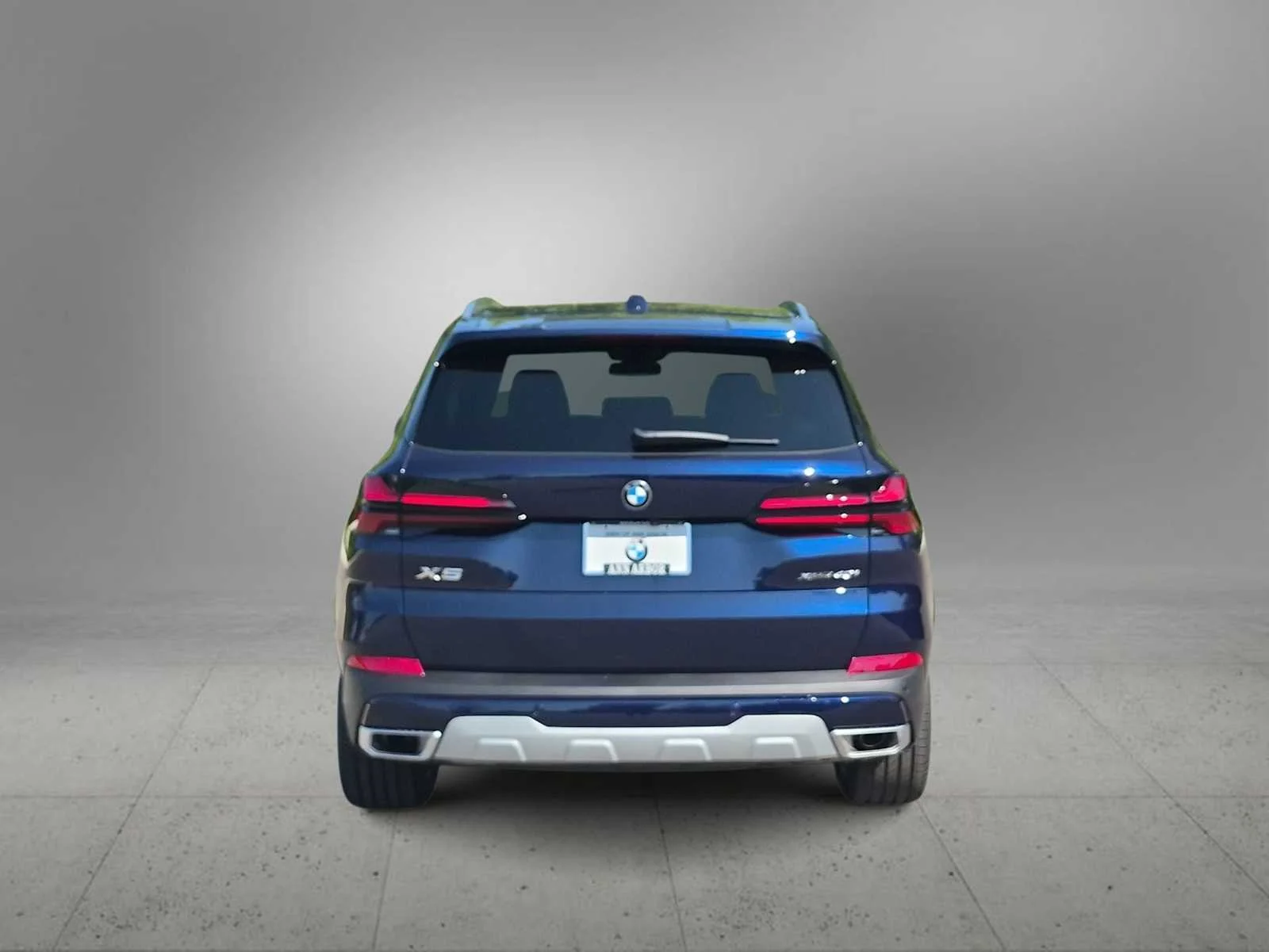 New 2026 Tanzanite Blue II Metallic BMW xDrive40i image 7
