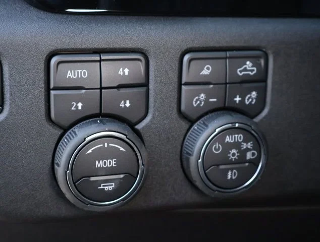 2026 Chevrolet Silverado 1500 LTZ - Photo 14