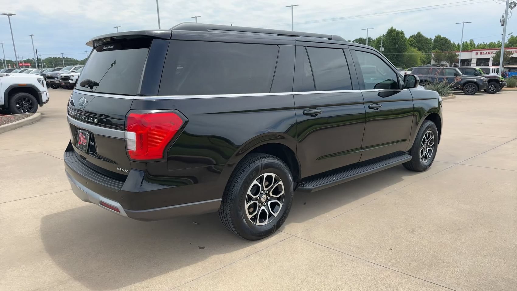 Used 2024 Black Metallic Ford XLT image 9