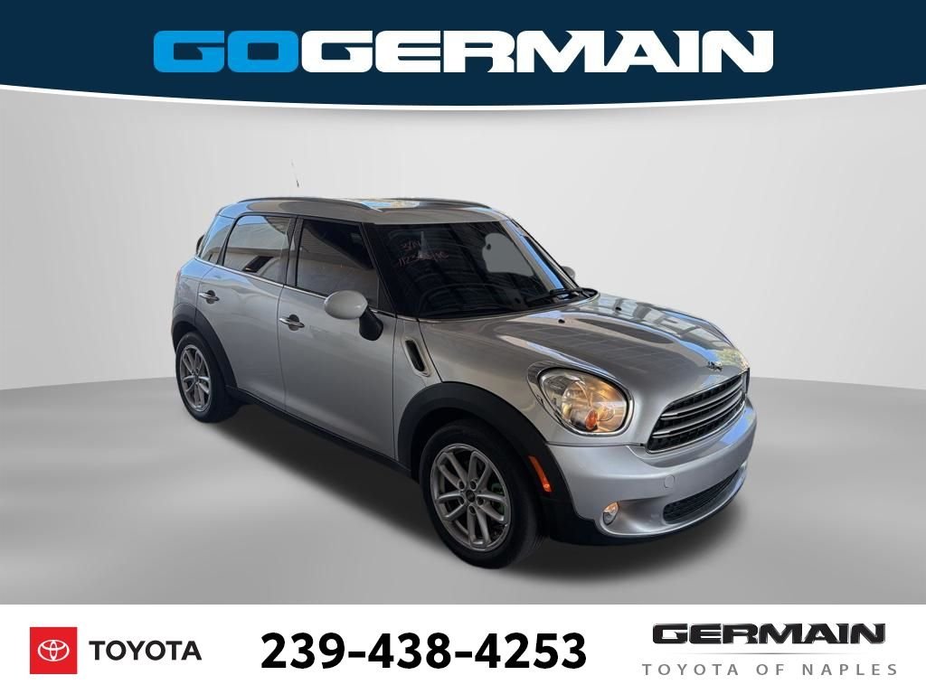 Used 2016 MINI Countryman Countryman with VIN WMWZB3C57GWR48572 for sale in Naples, FL