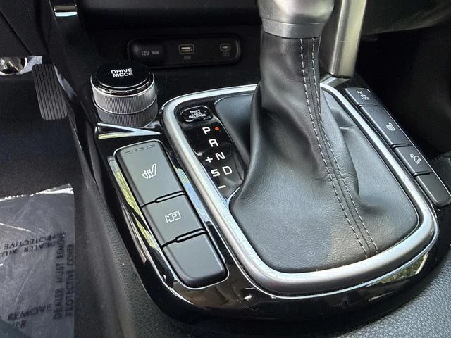 Used 2024 Blue Kia SX image 35