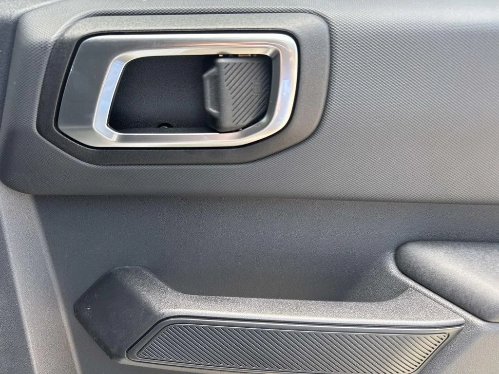 New 2026 Avalanche Gray Ford Big Bend® image 23