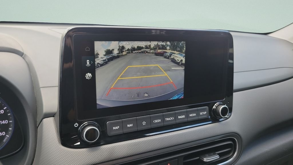 2023 Hyundai Kona SEL - Photo 17