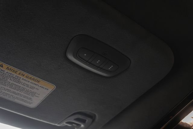 Used 2022 White Jeep Series II image 43