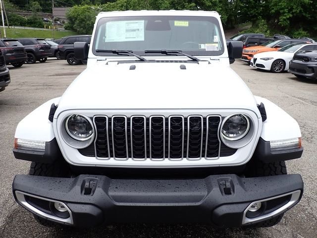 New 2026 Bright White Clear-Coat Exterior Paint Jeep Sahara image 11