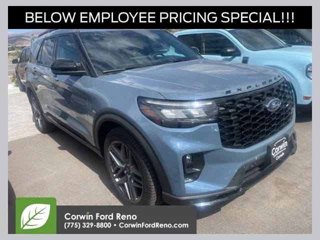 2026 Ford Explorer ST 4WD's photo