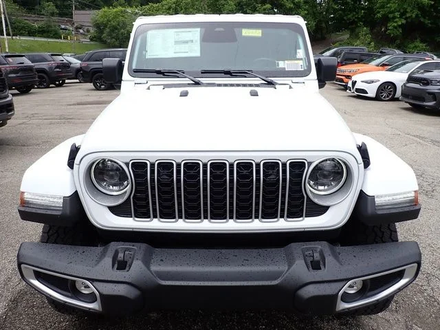 New 2026 White Jeep Sahara image 11
