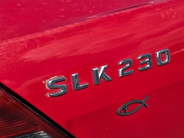 Used 2001  Mercedes-Benz SLK 230 image 20