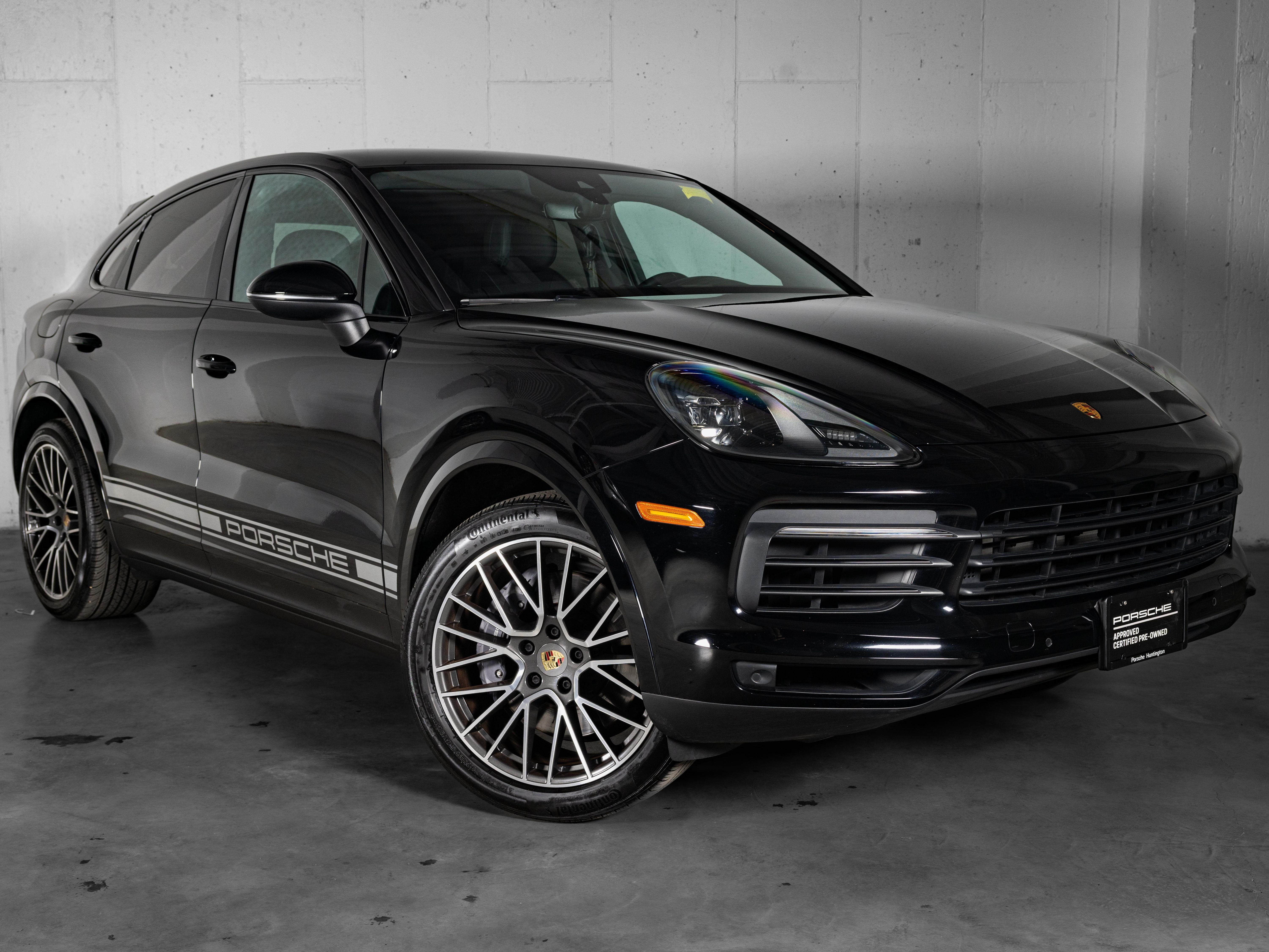 Certified Used 2022 Black Porsche  image 10