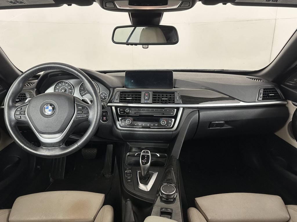Used 2016 Mineral Grey Metallic BMW 428i xDrive image 9