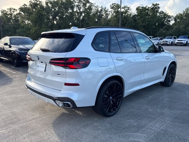 New 2026 Mineral White Metallic BMW sDrive40i image 7