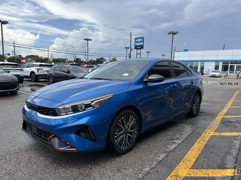 Certified Used 2023 Blue Kia GT-Line image 4