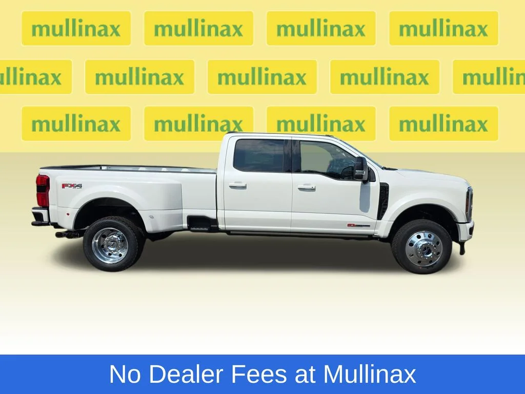 New 2026 White Ford Platinum image 2