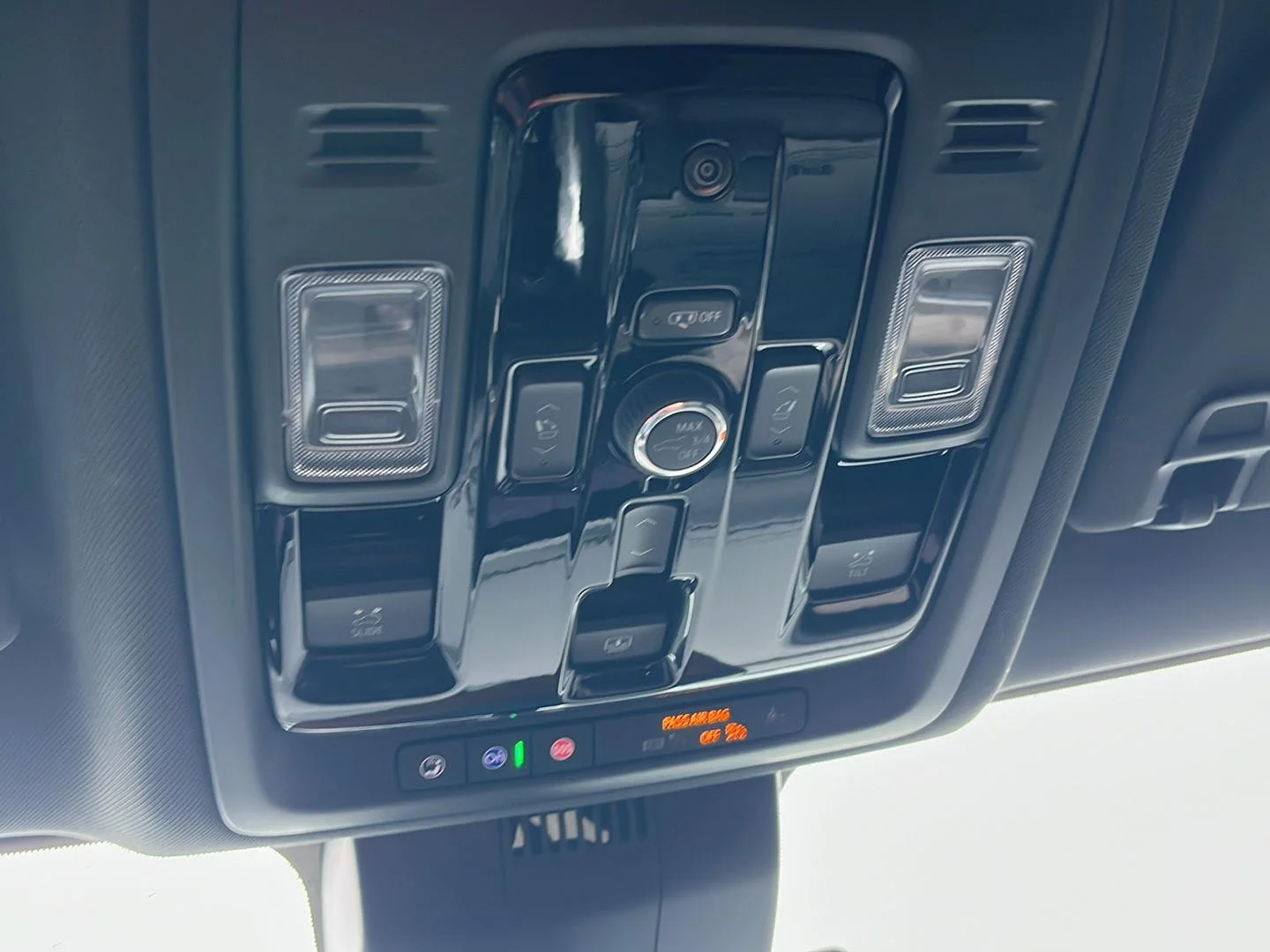 Used 2026 Polar White Tricoat Chevrolet High Country image 18