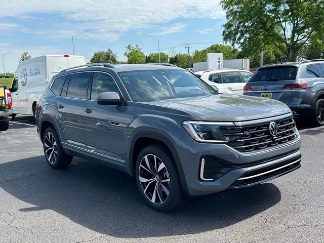 New 2026 Pure Gray Volkswagen 2.0T SEL Premium R-Line image 3