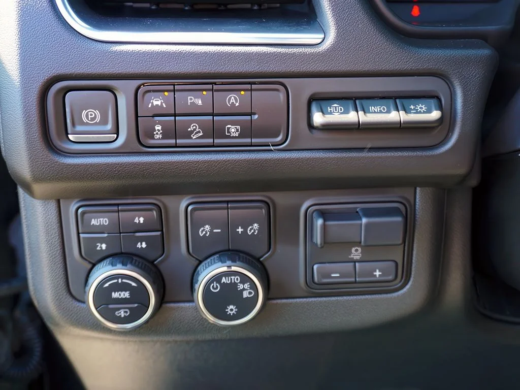 2024 Chevrolet Suburban High Country - Photo 14