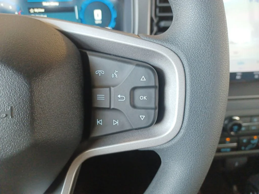 2025 Ford Bronco 4-Door Base - Photo 23