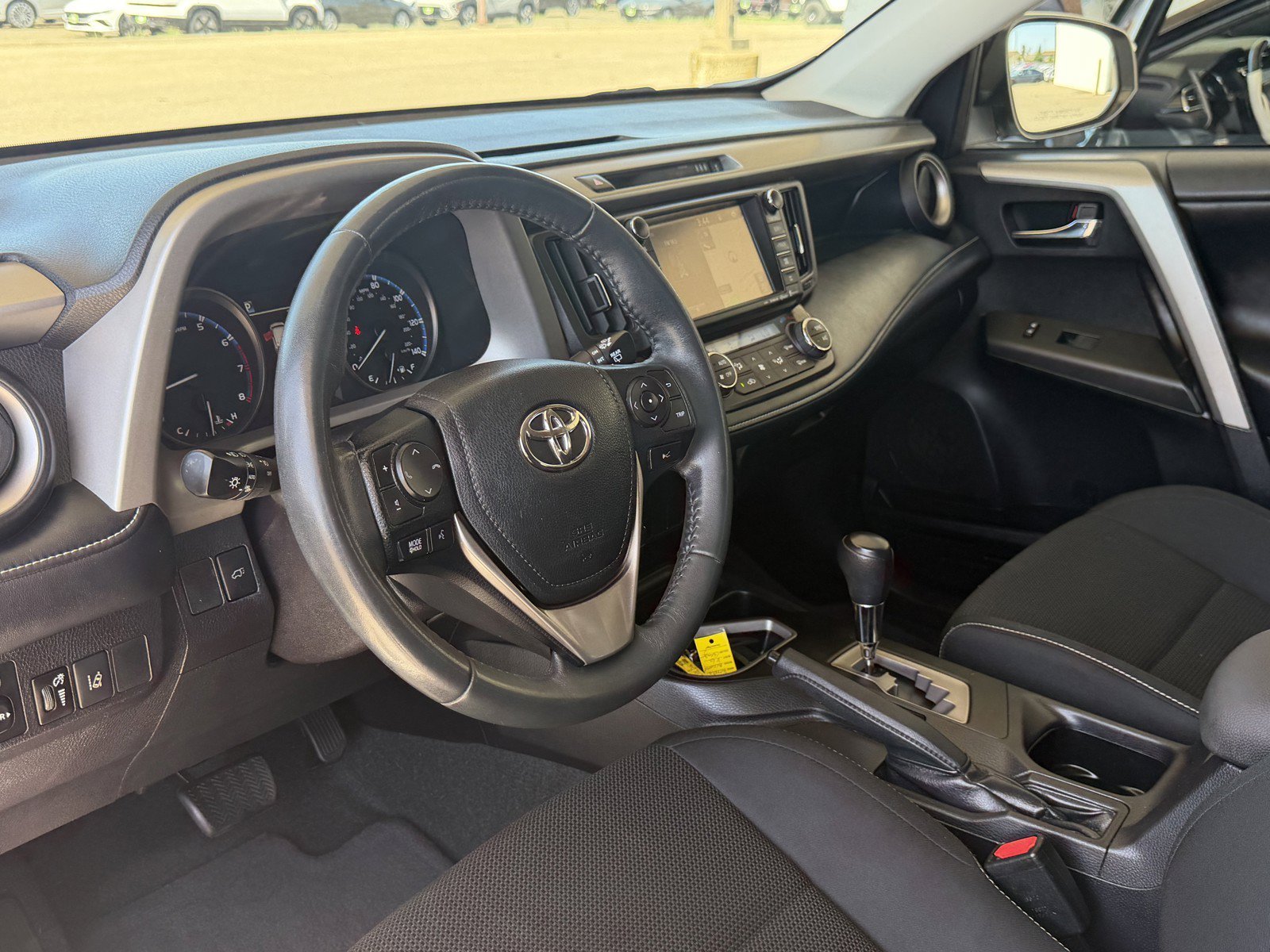 Used 2017 Super White Toyota XLE image 19