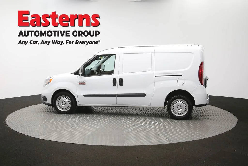 Used 2022 White Ram Base image 58
