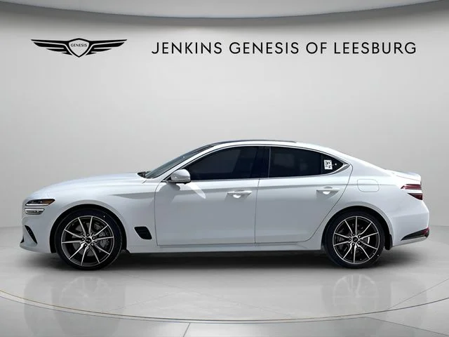 Used 2026 White Genesis 2.5T Prestige image 10