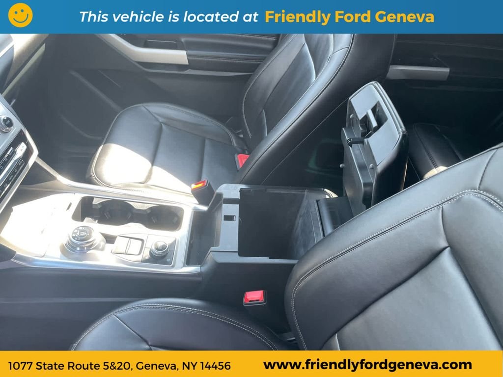 Used 2024 Blue Ford XLT image 30