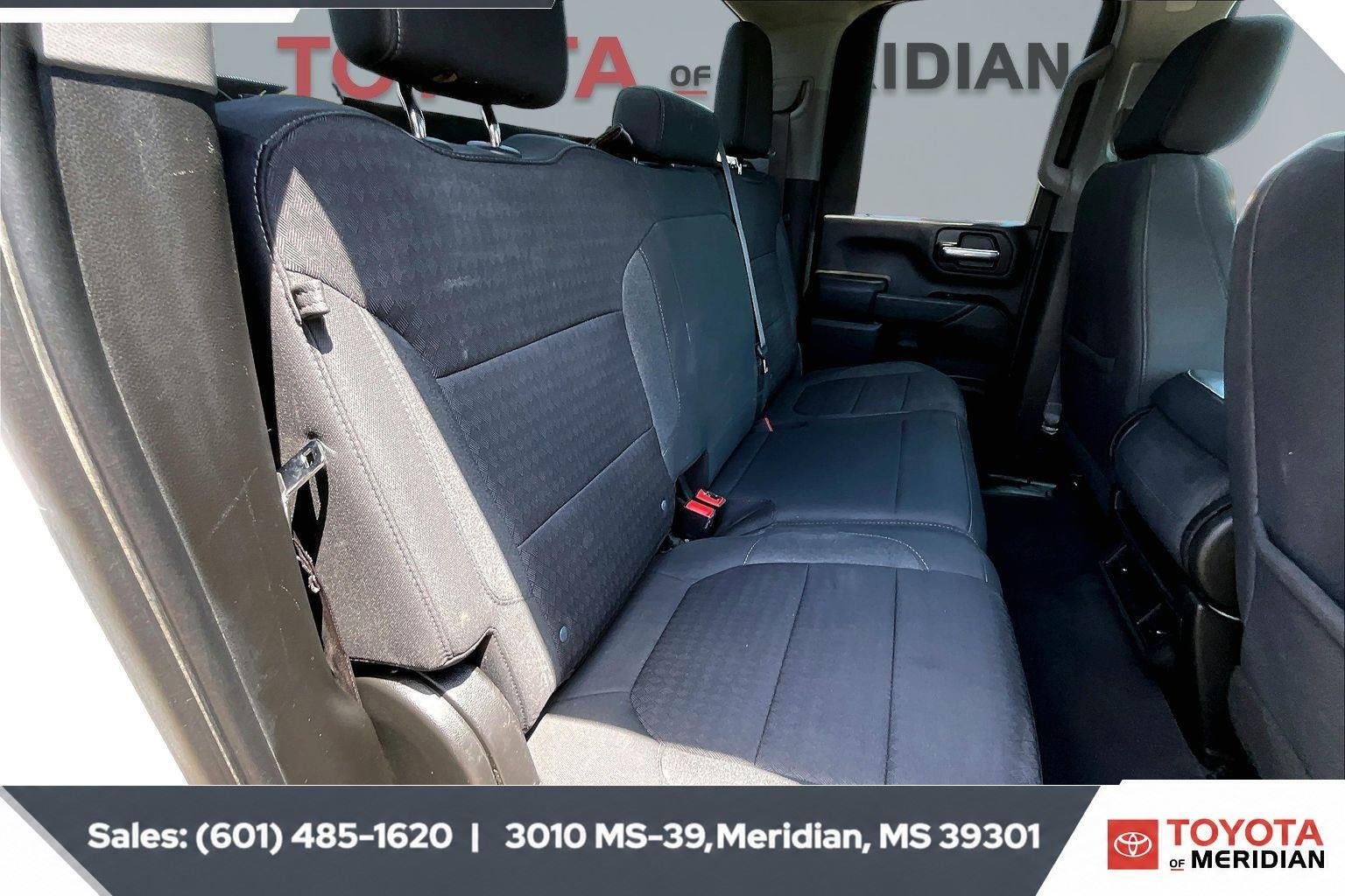 Used 2023 Summit White Chevrolet Custom image 20