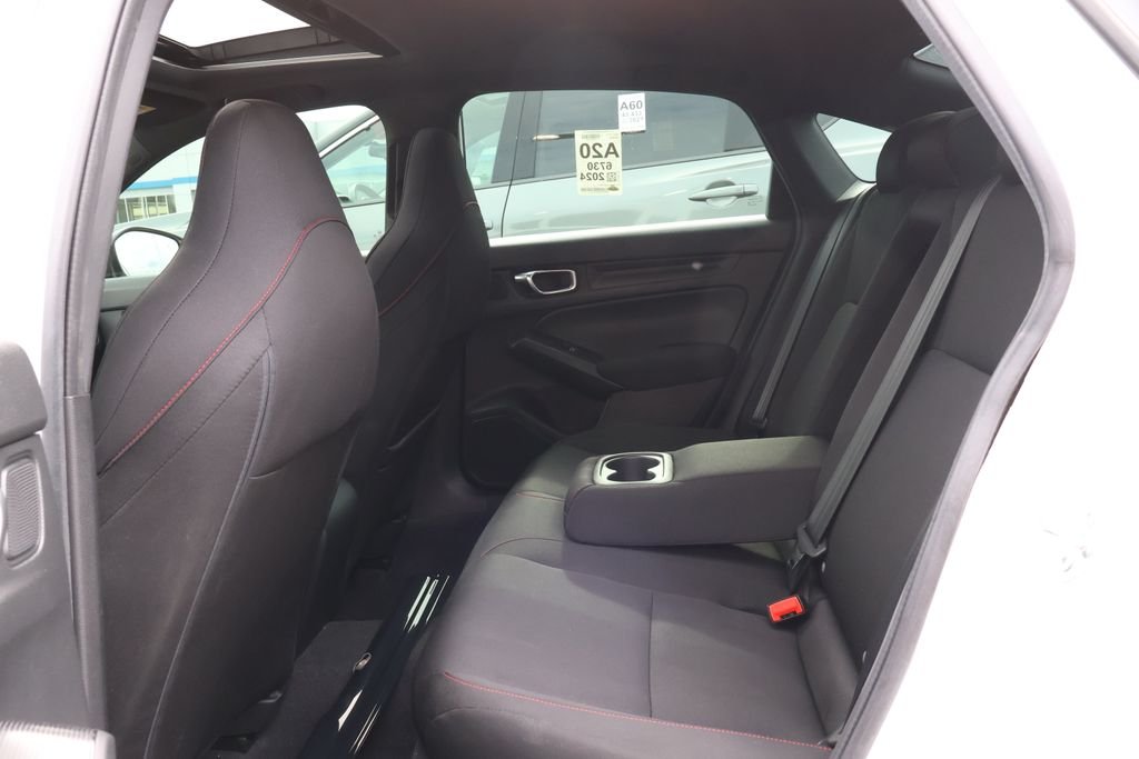 Used 2024 White Honda Base image 30
