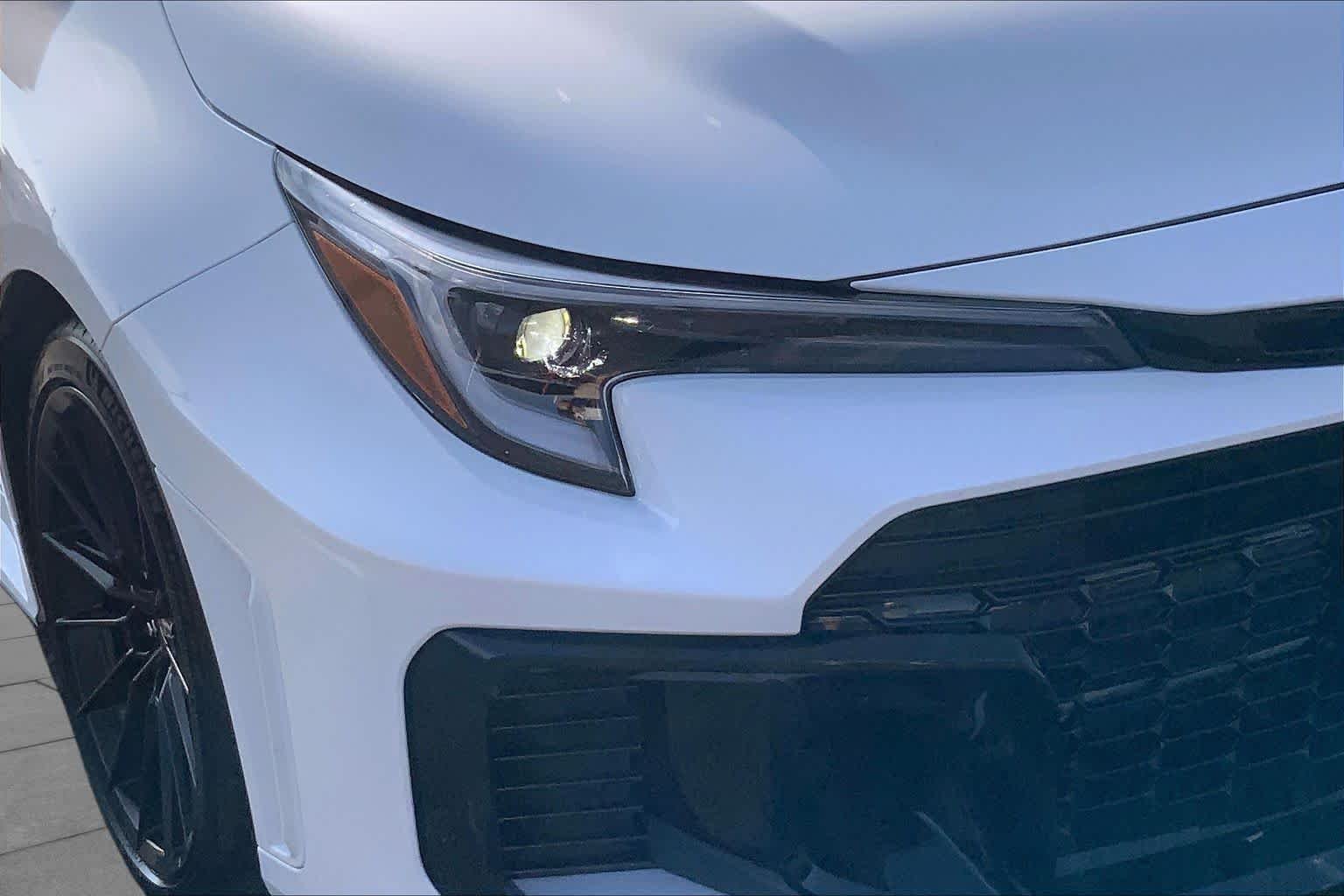 Used 2026 Ice Cap Toyota  image 28