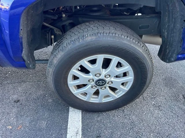 Used 2025 Blue Toyota SR5 image 34