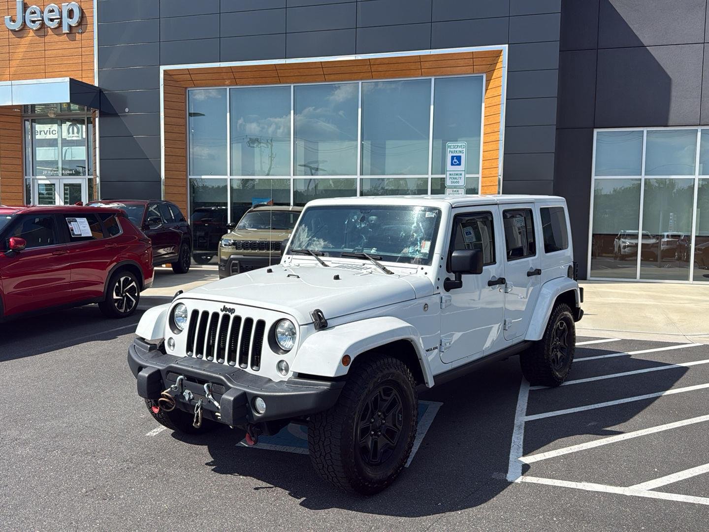Used 2016 Bright White Clearcoat Jeep Backcountry image 2