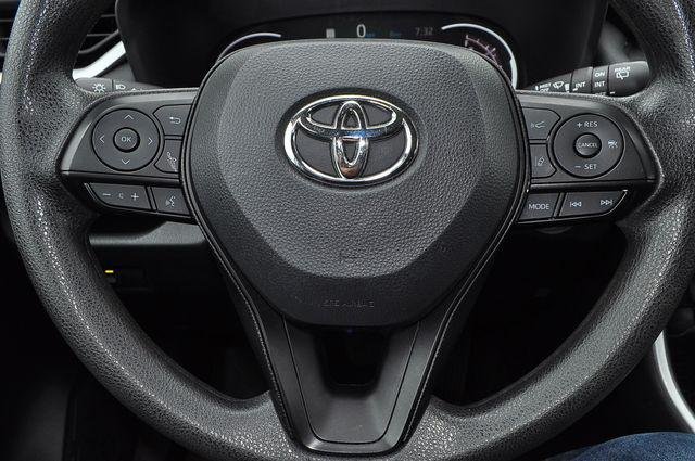 Certified Used 2025 SILVER SKY METALLIC Toyota  image 29