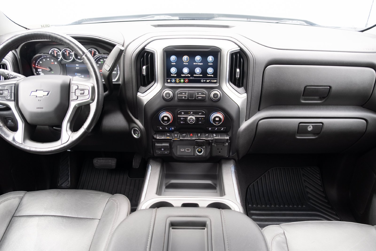 Used 2021 Black Chevrolet LTZ image 21