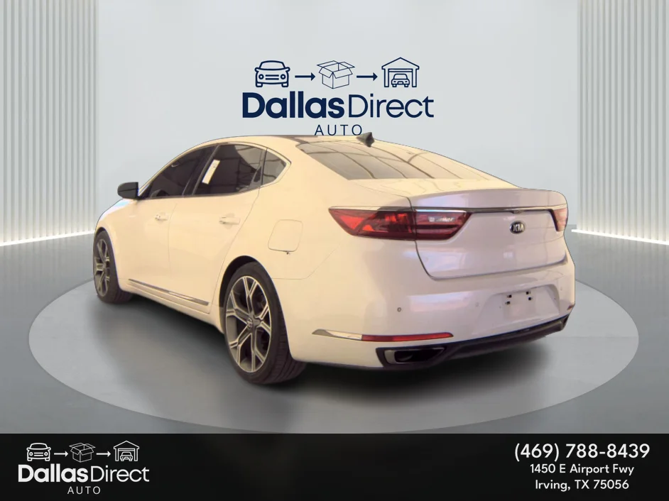 Used 2017 Snow White Pearl Kia Limited image 9