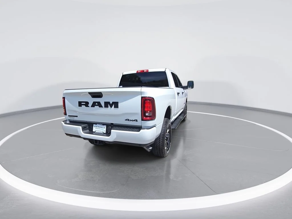 2026 RAM 2500 Big Horn - Photo 8